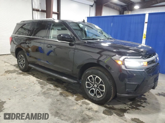 2024 Ford Expedition Max XLT with VIN 1FMJK1J82REA36065, listed as a Copart auction lot 88640305 with 29,528 mi miles and Clean title. Bid and sale history available at DreamBid. Image 4.