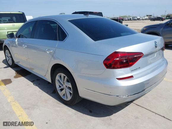 2018 Volkswagen Passat 2.0T SE with VIN 1VWBA7A3XJC045113, listed as a IAAI auction lot 41814006 with 59,095 mi miles. Bid and sale history available at carsss.com. Image 3.