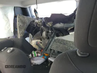 2021 Jeep Renegade Sport with VIN ZACNJCABXMPM22102, listed as a Copart auction lot 48037905 with Not provided miles and Salvage title. Bid and sale history available at DreamBid. Image 10.