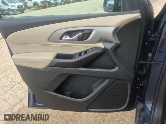 2022 Chevrolet Traverse LS with VIN 1GNEVLKW4NJ100587, listed as a IAAI auction lot 42623761 with 71,190 mi miles and . Bid and sale history available at DreamBid. Image 32.