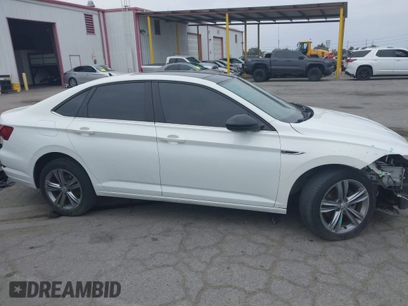 2019 Volkswagen Jetta S with VIN 3VWC57BU5KM098768, listed as a IAAI auction lot 42424223 with 85,777 mi miles and . Bid and sale history available at DreamBid. Image 14.