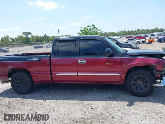 2004 GMC Sierra 1500 SLE with VIN 2GTEC19T941307337, listed as a IAAI auction lot 42092692 with 187,756 mi miles and . Bid and sale history available at DreamBid. Image 14.