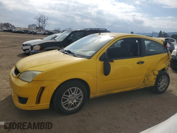 2007 Ford Focus S with VIN 1FAHP31N57W213310, listed as a Copart auction lot 43433425 with 184,433 mi miles and Salvage Title. Bid and sale history available at DreamBid. Image 1.