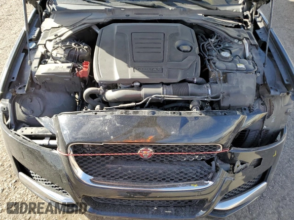 2019 Jaguar XF 25t Prestige with VIN SAJBE4FX6KCY81053, listed as a Copart auction lot 72451524 with 50,749 mi miles and Salvage Title. Bid and sale history available at carsss.com. Image 11.