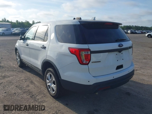 2017 Ford Police Interceptor Utility z VIN 1FM5K8AR3HGB93125, wystawiony jako IAAI lot #42276492 z przebiegiem Nie podano mil oraz . Historia ofert i sprzedaży dostępna na DreamBid. Obrazek 3.