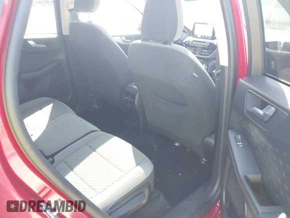 2020 Ford Escape SE с VIN 1FMCU9G65LUA45282, выставлен на аукционе IAAI как лот 42098126 с пробегом 37 729 миль миль и . История ставок и продаж доступна на DreamBid. Изображение 8.