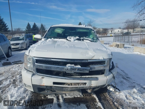 2011 Chevrolet Silverado 1500 LTZ with VIN 3GCPKTE30BG290378, listed as a IAAI auction lot 41357022 with 122,453 mi miles and . Bid and sale history available at DreamBid. Image 12.