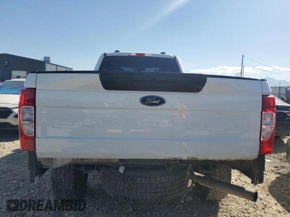 2022 Ford F-250 XL with VIN 1FT7X2BN4NED60820, listed as a Copart auction lot 72519704 with 41,228 mi miles and Salvage Title. Bid and sale history available at DreamBid. Image 6.