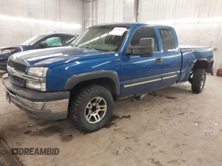 2003 Chevrolet Silverado 1500 with VIN 2GCEK19T931236982, listed as a IAAI auction lot 41178535 with 144,996 mi miles. Bid and sale history available at carsss.com. Image 18.