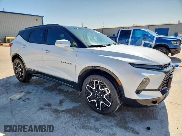 2023 Chevrolet Blazer RS с VIN 3GNKBERS0PS229485, выставлен на аукционе Copart как лот 61168195 с пробегом 19 341 миль миль и Списание • Salvage title. История ставок и продаж доступна на DreamBid. Изображение 4.