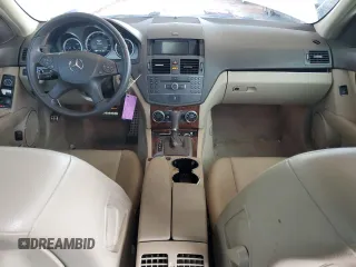 2011 Mercedes-Benz C 300 Sport с VIN WDDGF5EB1BA461781, выставлен на аукционе Copart как лот 63345725 с пробегом 124 354 миль миль и Списание • Salvage title. История ставок и продаж доступна на DreamBid. Изображение 8.