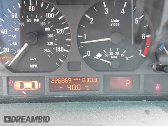 2002 BMW 3 Series 325i with VIN WBAET37492NG82793, listed as a IAAI auction lot 42096913 with 226,869 mi miles and . Bid and sale history available at DreamBid. Image 7.