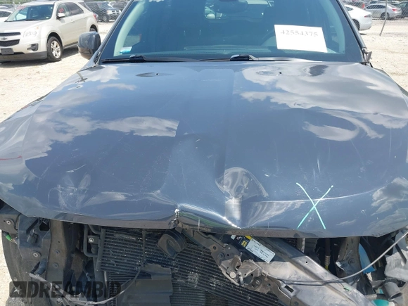 2018 Dodge Durango GT with VIN 1C4RDJDG3JC102174, listed as a IAAI auction lot 42554375 with 84,132 mi miles and . Bid and sale history available at DreamBid. Image 18.