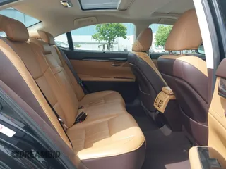 2017 Lexus ES 350 z VIN 58ABK1GG6HU066363, wystawiony jako IAAI lot #42232966 z przebiegiem 60 908 mil mil oraz . Historia ofert i sprzedaży dostępna na DreamBid. Obrazek 8.