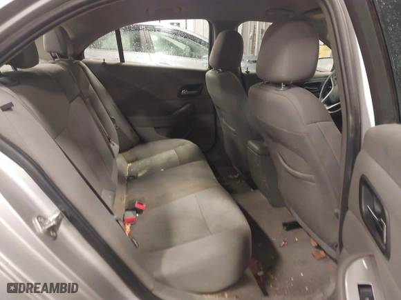 2015 Chevrolet Malibu LS with VIN 1G11A5SL2FU123881, listed as a IAAI auction lot 41553190 with 166,161 mi miles. Bid and sale history available at carsss.com. Image 8.