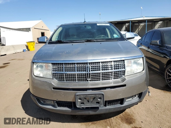2008 Lincoln MKX with VIN 2LMDU68C88BJ07055, listed as a Copart auction lot 52823585 with 150,818 mi miles and Salvage Title. Bid and sale history available at DreamBid. Image 5.