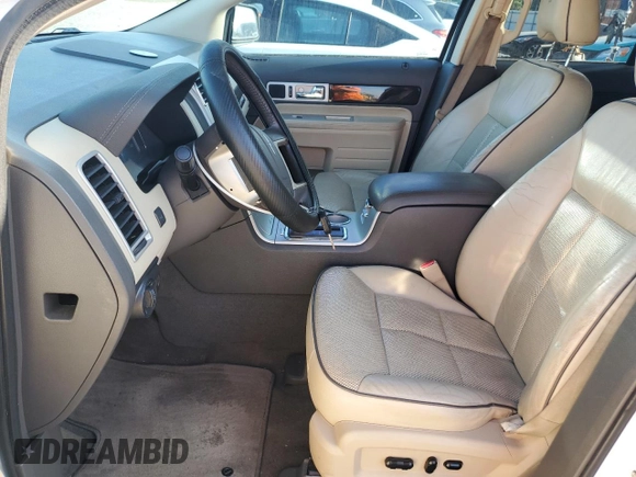 2008 Lincoln MKX with VIN 2LMDU68C18BJ33108, listed as a Copart auction lot 50726025 with 151,697 mi miles and Salvage Title. Bid and sale history available at DreamBid. Image 7.