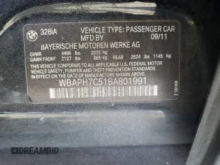 2011 BMW 3 Series 328i z VIN WBAPH7C51BA801991, wystawiony jako Copart lot #50096365 z przebiegiem 122 874 mil mil oraz Szkoda całkowita • Salvage title. Historia ofert i sprzedaży dostępna na DreamBid. Obrazek 12.