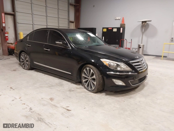 2012 Hyundai Genesis 5.0L with VIN KMHGC4DH3CU162680, listed as a IAAI auction lot 41560376 with 100,879 mi miles. Bid and sale history available at carsss.com. Image 1.