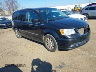 2015 Chrysler Town & Country Touring with VIN 2C4RC1BG9FR626501, listed as a IAAI auction lot 41279210 with 211,206 mi miles and . Bid and sale history available at DreamBid. Image 1.