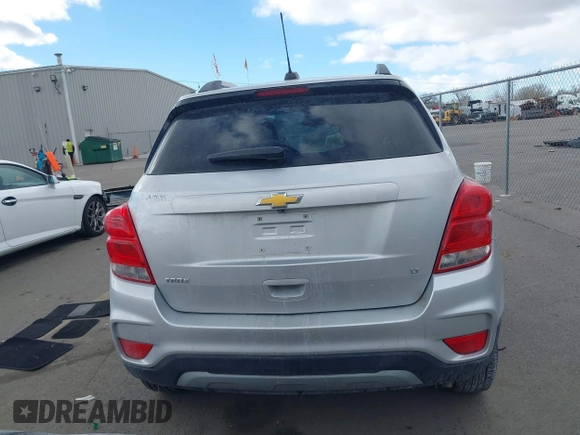 2019 Chevrolet Trax LT with VIN KL7CJLSB0KB753820, listed as a IAAI auction lot 41562873 with 65,028 mi miles and . Bid and sale history available at carsss.com. Image 16.