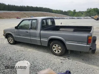 1992 Mazda B-Series Truck with VIN JM2UF3137N0287091, listed as a Copart auction lot 54333985 with 217,747 mi miles and Clean Title. Bid and sale history available at DreamBid. Image 2.