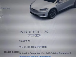 2017 Tesla Model X 90D z VIN 5YJXCBE25HF078198, wystawiony jako IAAI lot #42470050 z przebiegiem 66 850 mil mil oraz . Historia ofert i sprzedaży dostępna na DreamBid. Obrazek 15.