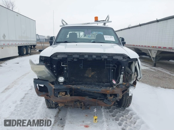 2013 Ford F-250 XL with VIN 1FT7X2B60DEB47659, listed as a IAAI auction lot 41517499 with 322,091 mi miles and . Bid and sale history available at DreamBid. Image 12.