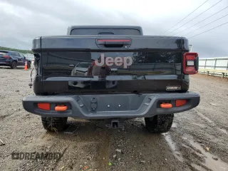 2024 Jeep Gladiator Mojave X with VIN 1C6JJTEG3RL116367, listed as a Copart auction lot 56517935 with 8,926 mi miles and Salvage title. Bid and sale history available at DreamBid. Image 6.