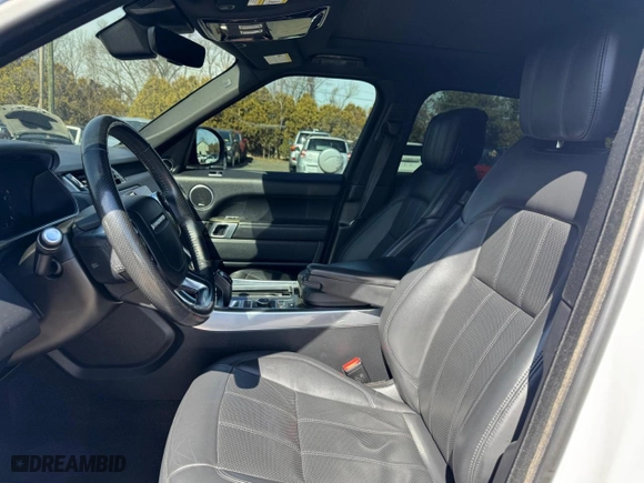 2019 Land Rover Range Rover Sport HSE with VIN SALWR2RV6KA820728, listed as a Copart auction lot 49215355 with 172,082 mi miles and Clean Title. Bid and sale history available at carsss.com. Image 8.