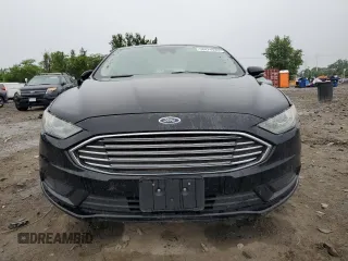 2018 Ford Fusion SE with VIN 3FA6P0H7XJR117390, listed as a Copart auction lot 58479935 with 155,043 mi miles and Clean title. Bid and sale history available at DreamBid. Image 5.