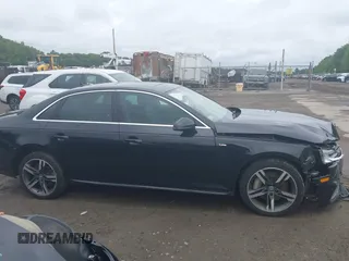 2017 Audi A4 Premium Plus z VIN WAUENAF42HN040468, wystawiony jako IAAI lot #42535328 z przebiegiem 104 189 mil mil oraz . Historia ofert i sprzedaży dostępna na DreamBid. Obrazek 13.