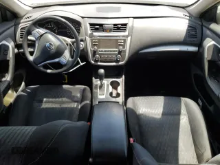 2017 Nissan Altima SR with VIN 1N4AL3AP6HN338788, listed as a Copart auction lot 61636315 with 122,839 mi miles and Salvage title. Bid and sale history available at DreamBid. Image 8.
