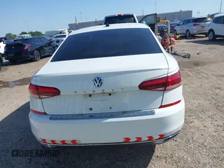 2021 Volkswagen Passat SE with VIN 1VWSA7A30MC000802, listed as a IAAI auction lot 42007087 with 190,171 mi miles and . Bid and sale history available at DreamBid. Image 16.