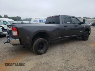 2019 Ram 3500 Tradesman with VIN 3C63RRGL5KG648415, listed as a Copart auction lot 70651854 with 0 mi miles and Salvage Title. Bid and sale history available at carsss.com. Image 3.