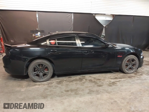 2020 Dodge Charger SXT z VIN 2C3CDXBG2LH117653, wystawiony jako IAAI lot #41753759 z przebiegiem 87 690 mil mil oraz . Historia ofert i sprzedaży dostępna na DreamBid. Obrazek 13.