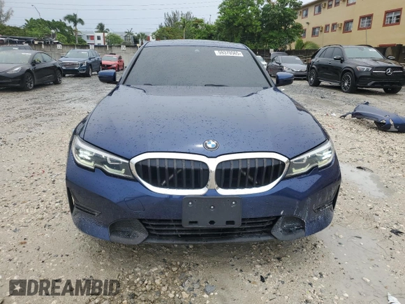 2020 BMW 3 Series 330i xDrive with VIN 3MW5R7J04L8B21138, listed as a Copart auction lot 59370565 with 90,462 mi miles and Non repairable. Bid and sale history available at DreamBid. Image 5.