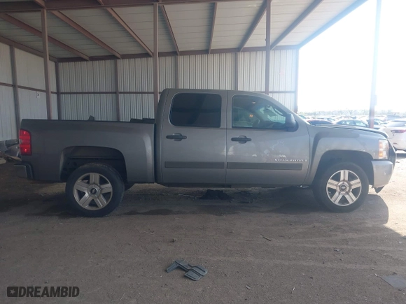 2007 Chevrolet Silverado 1500 LTZ with VIN 2GCEC13J271629085, listed as a IAAI auction lot 41911557 with 275,115 mi miles. Bid and sale history available at carsss.com. Image 14.