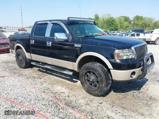 2007 Ford F-150 XLT with VIN 1FTPW12V97FA54240, listed as a IAAI auction lot 42040380 with 257,291 mi miles. Bid and sale history available at carsss.com. Image 1.