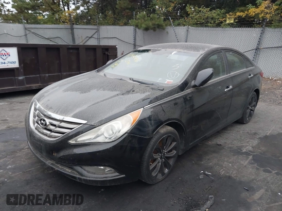 2011 Hyundai Sonata Limited z VIN 5NPEC4AC3BH137632, wystawiony jako IAAI lot #40450436 z przebiegiem 133 583 mil mil oraz . Historia ofert i sprzedaży dostępna na DreamBid. Obrazek 2.