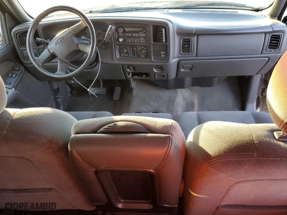 2003 Chevrolet Silverado 1500 LS with VIN 2GCEC19V631123098, listed as a Copart auction lot 41800555 with 104,156 mi miles and Salvage Title. Bid and sale history available at carsss.com. Image 8.