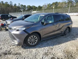 2023 Toyota Sienna XLE с VIN 5TDYRKEC6PS147163, выставлен на аукционе Copart как лот 49304005 с пробегом 27 652 миль миль и Списание • Salvage title. История ставок и продаж доступна на DreamBid. Изображение 1.