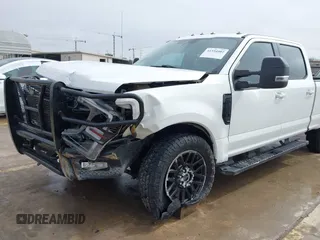 2020 Ford Super Duty F-250 SRW XL with VIN 1FT7W2BN1LEC69939, listed as a IAAI auction lot 41554902 with 112,559 mi miles. Bid and sale history available at carsss.com. Image 6.
