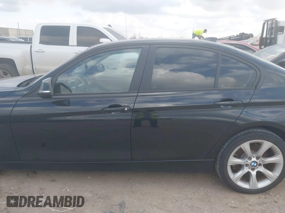 2014 BMW 3 Series 335i with VIN WBA3A9C54EF478025, listed as a IAAI auction lot 41513191 with 119,632 mi miles. Bid and sale history available at carsss.com. Image 14.