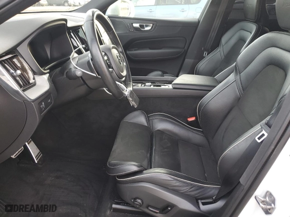 2019 Volvo XC60 R-Design with VIN LYVA22RM2KB218835, listed as a Copart auction lot 85819234 with 48,397 mi miles and Salvage Title. Bid and sale history available at carsss.com. Image 7.