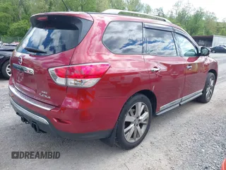 2013 Nissan Pathfinder SV with VIN 5N1AR2MM1DC641760, listed as a IAAI auction lot 42156769 with 149,850 mi miles and . Bid and sale history available at DreamBid. Image 4.