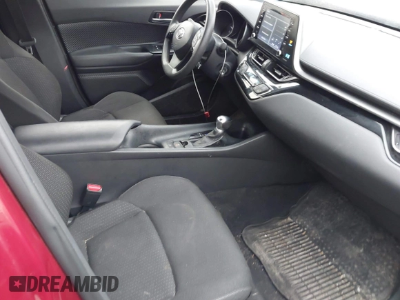 2019 Toyota C-HR XLE with VIN JTNKHMBX5K1062246, listed as a IAAI auction lot 41515839 with 44,098 mi miles. Bid and sale history available at carsss.com. Image 5.