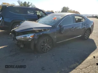 2014 Kia Cadenza Premium with VIN KNALN4D78E5142424, listed as a Copart auction lot 77576304 with 67,069 mi miles and Salvage Title. Bid and sale history available at carsss.com. Image 1.