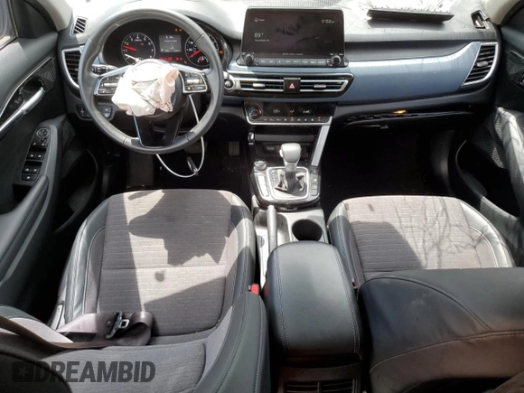 2022 Kia Seltos S with VIN KNDEUCAA3N7295757, listed as a Copart auction lot 61376625 with 22,057 mi miles and Clean title. Bid and sale history available at DreamBid. Image 8.