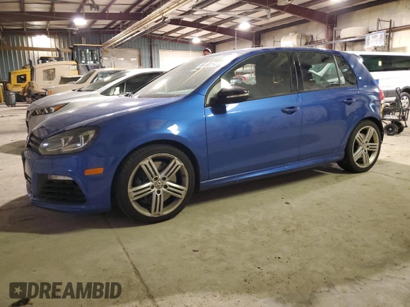 2013 Volkswagen Golf с VIN WVWPF7AJ3DW040279, выставлен на аукционе Copart как лот 86158714 с пробегом 128 809 миль миль и Списание • Salvage title. История ставок и продаж доступна на DreamBid. Изображение 1.